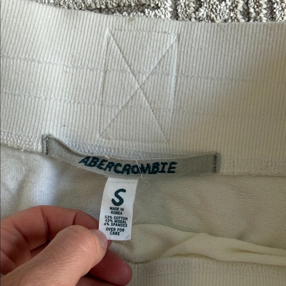 Y2K Abercrombie and Fitch Micro Mini Low Rise Terry Skirt Cream - Picture 4 of 8
